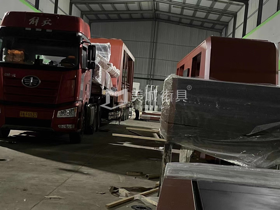 2022.10.6美城街具供應(yīng)忻州第二車、第三車候車亭發(fā)貨記錄